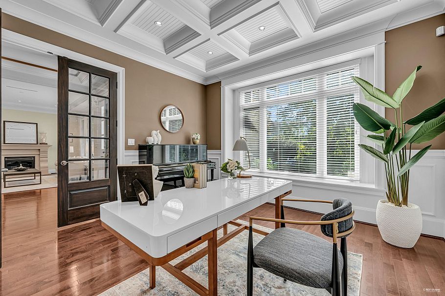 2069 W 28th Avenue Vancouver, BC - 25