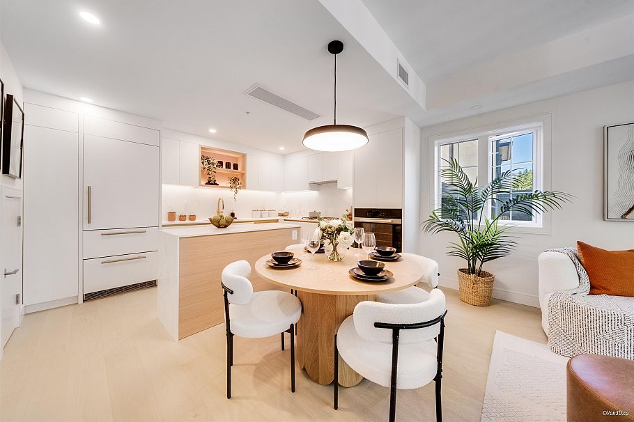 203 918 W 32nd Avenue Vancouver, BC - 5