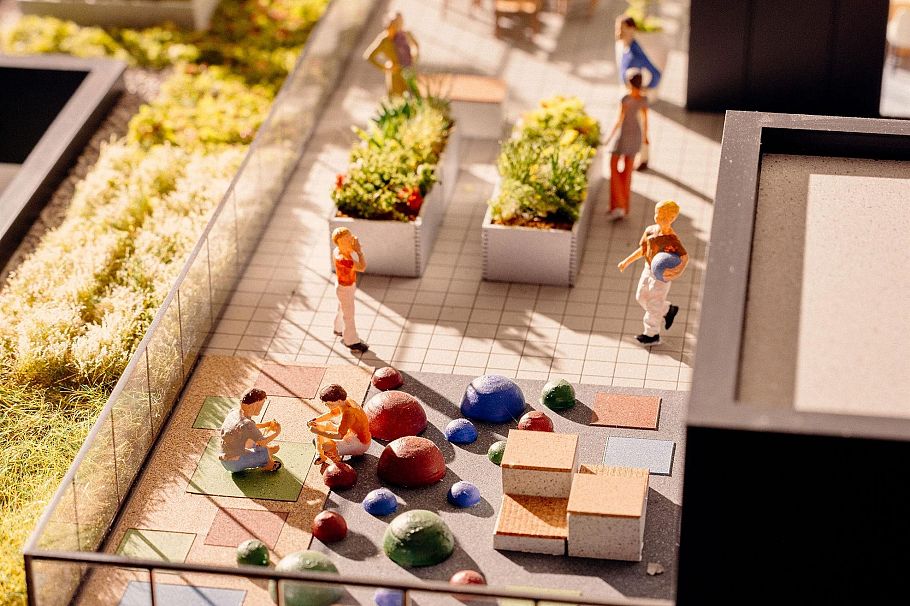 210 480 W 16th Avenue Vancouver, BC - 9