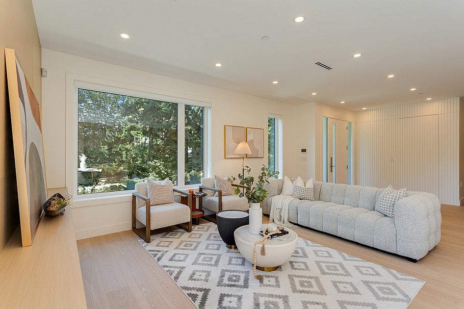 7178 East Boulevard Vancouver, BC - 4