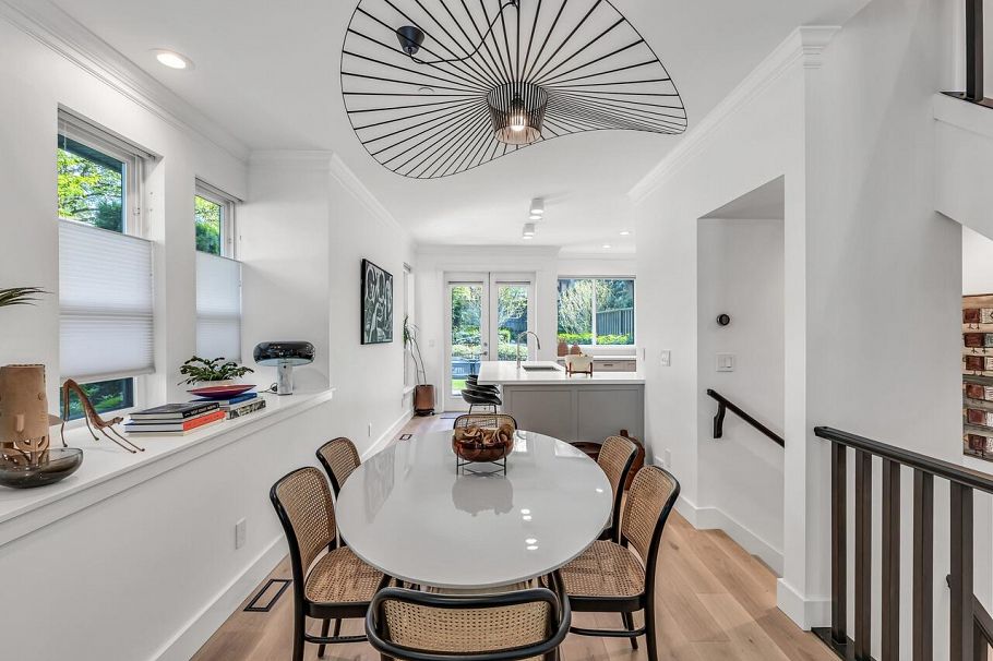 1664 St.Georges Avenue North Vancouver, BC - 16