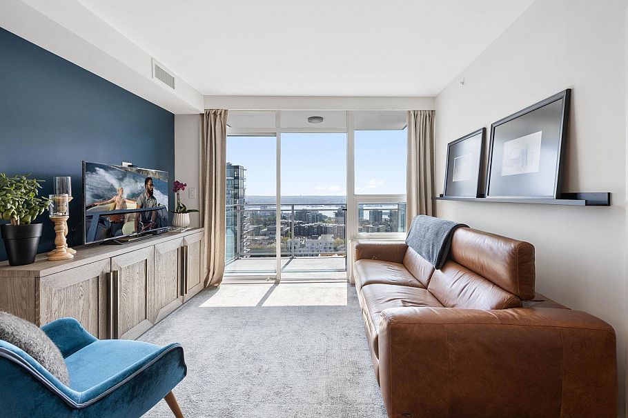 1703 125 E 14th Street North Vancouver, BC - 5