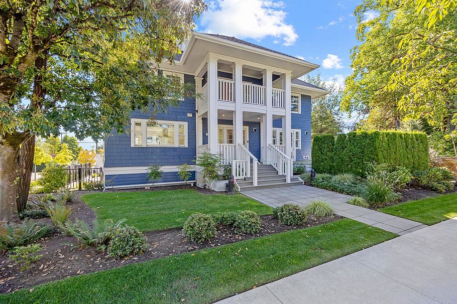 1312 W 57th Avenue Vancouver, BC - 2