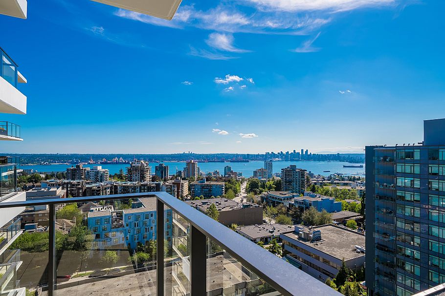 1306 135 E 13th Street North Vancouver, BC - 1