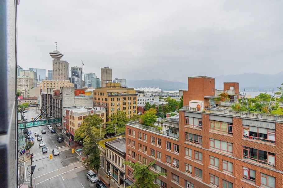 1011 66 W Cordova Street Vancouver, BC - 21