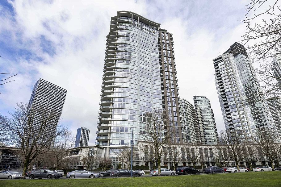 3207 583 Beach Crescent Vancouver, BC - 1