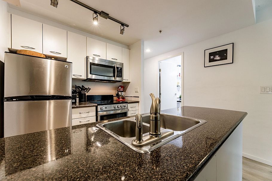 509 1331 West Georgia Street Vancouver, BC - 19