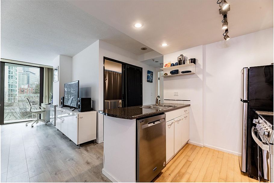 509 1331 West Georgia Street Vancouver, BC - 16