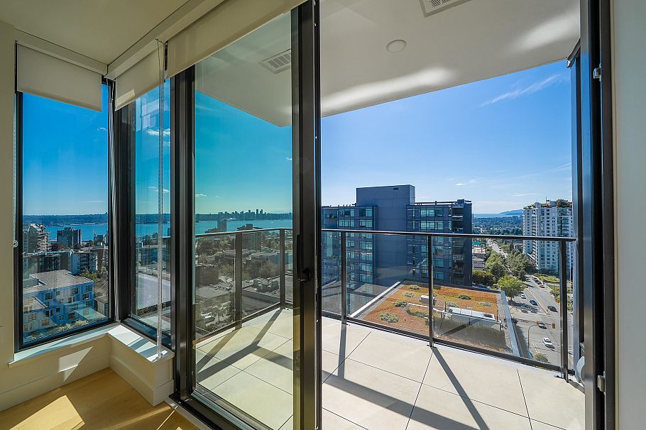 1306 135 E 13th Street North Vancouver, BC - 4