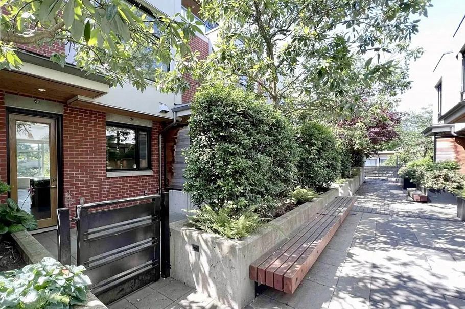 5432 Oak Street Vancouver, BC - 18