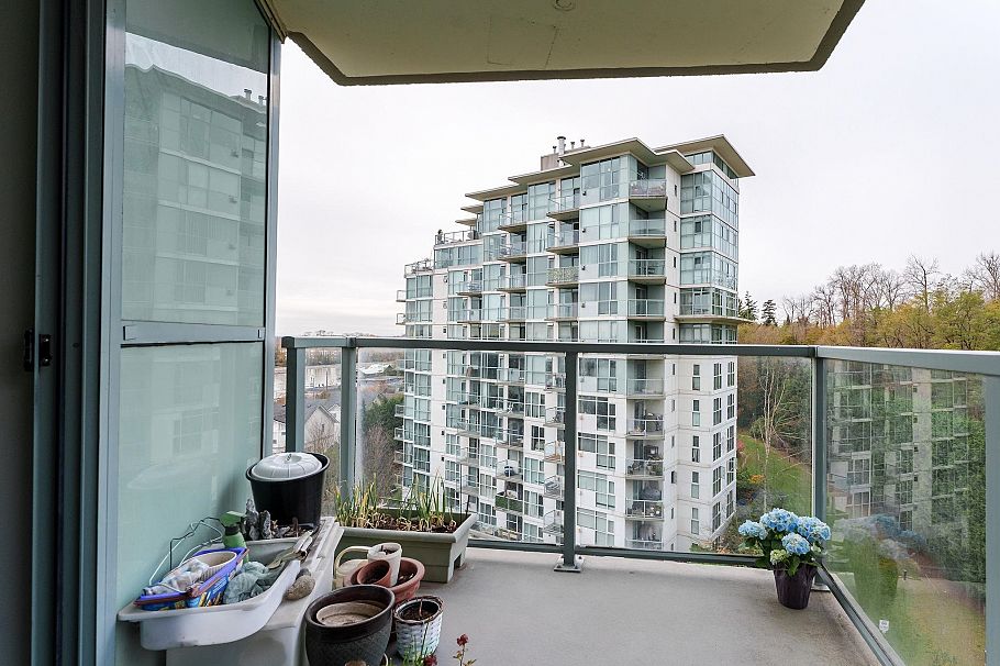 901 2763 Chandlery Place Vancouver, BC - 4