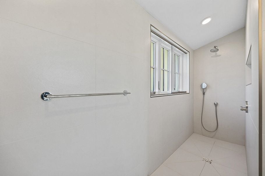 1312 W 57th Avenue Vancouver, BC - 29