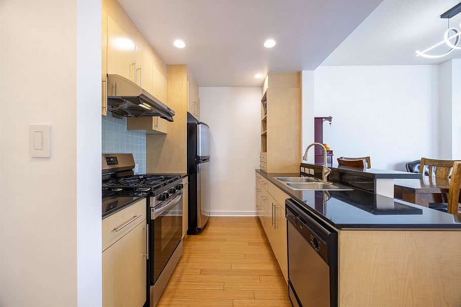 3207 583 Beach Crescent Vancouver, BC - 8