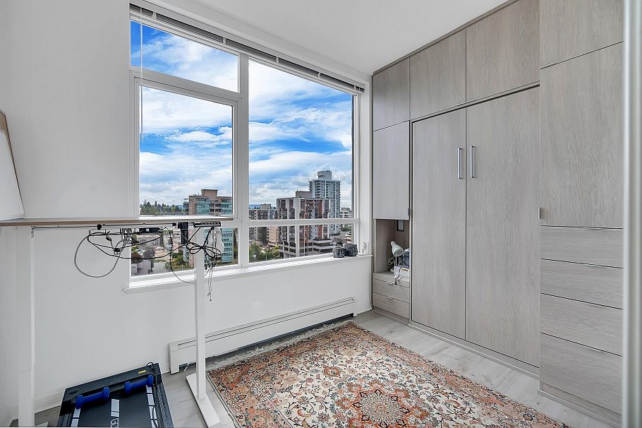 1403 120 W 16th Street North Vancouver, BC - 17