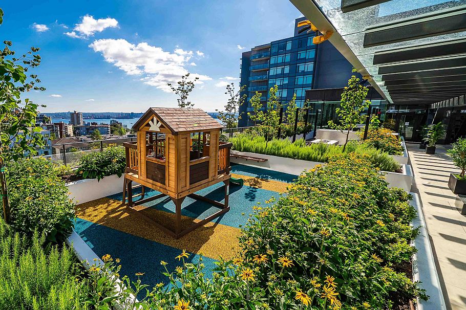 1306 135 E 13th Street North Vancouver, BC - 17