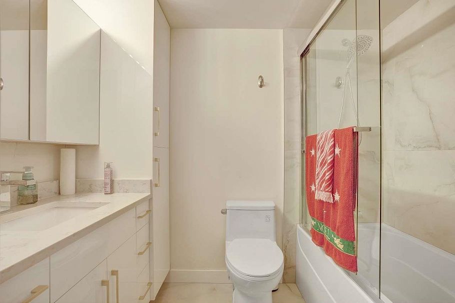 709 2763 Chandlery Place Vancouver, BC - 11