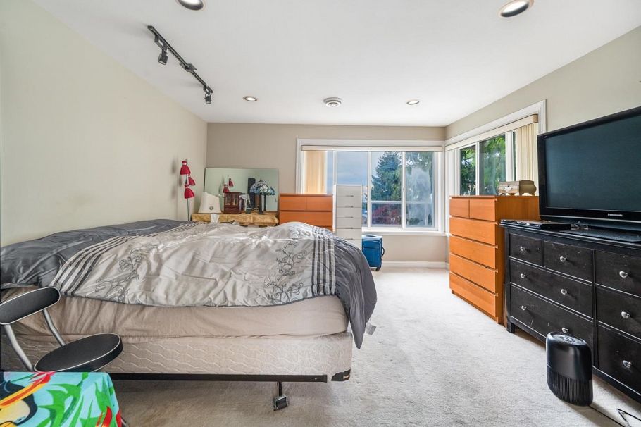 2085 Qualicum Drive Vancouver, BC - 17