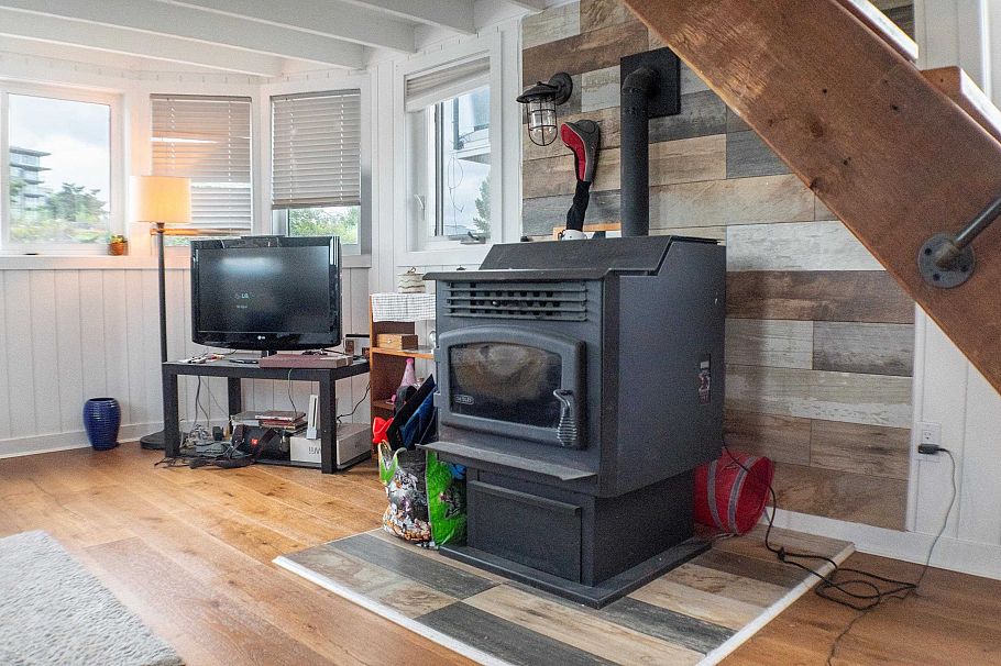 415 W Esplanade Avenue North Vancouver, BC - 5