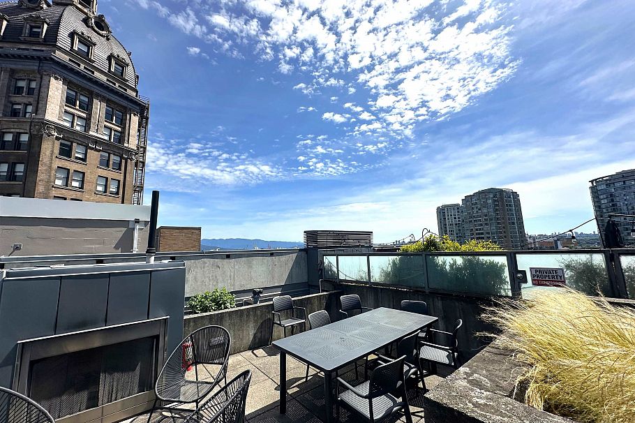 302 528 Beatty Street Vancouver, BC - 23