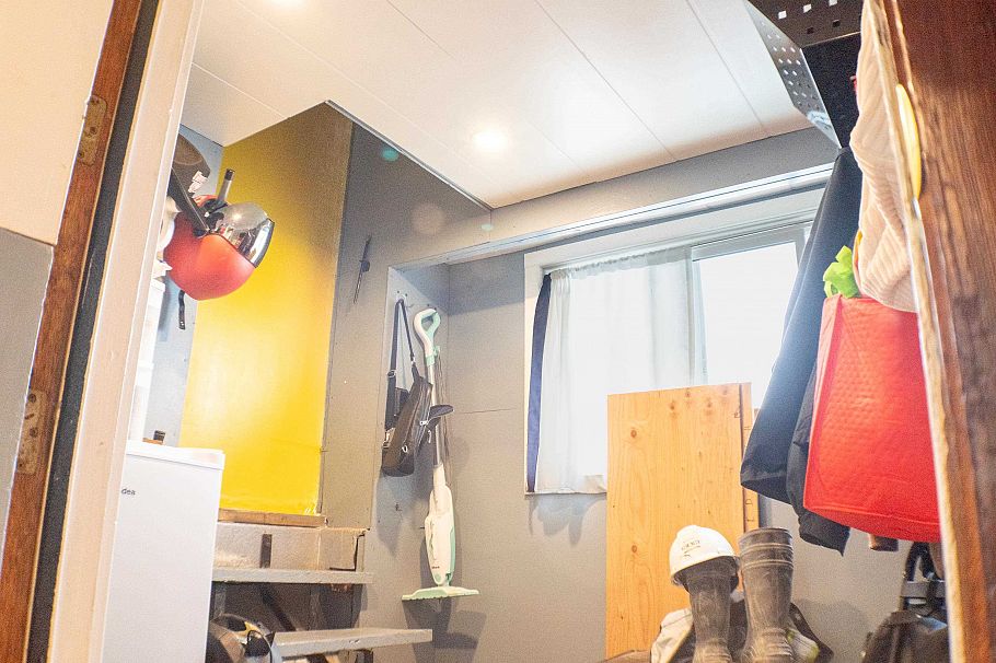 415 W Esplanade Avenue North Vancouver, BC - 9