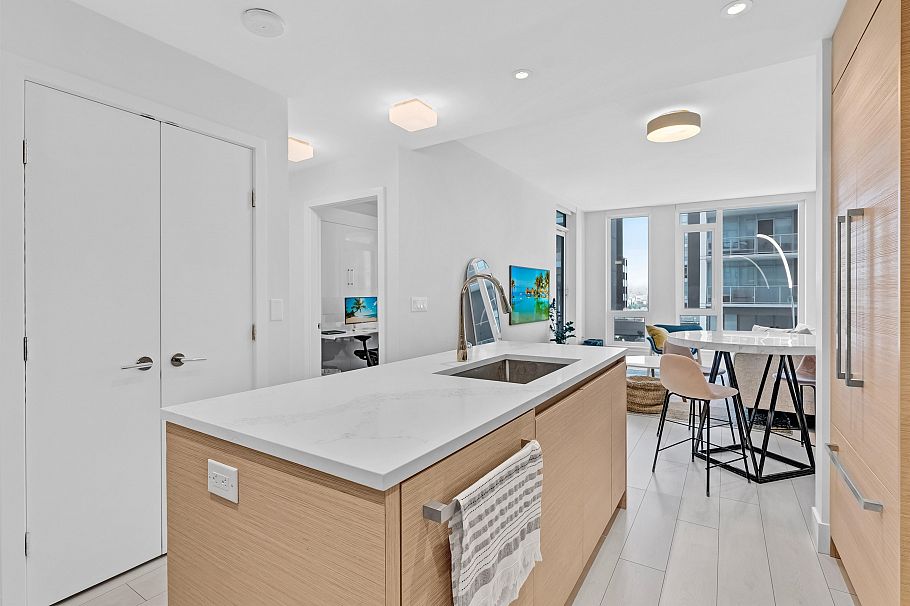 353 8575 Rivergrass Drive Vancouver, BC - 10