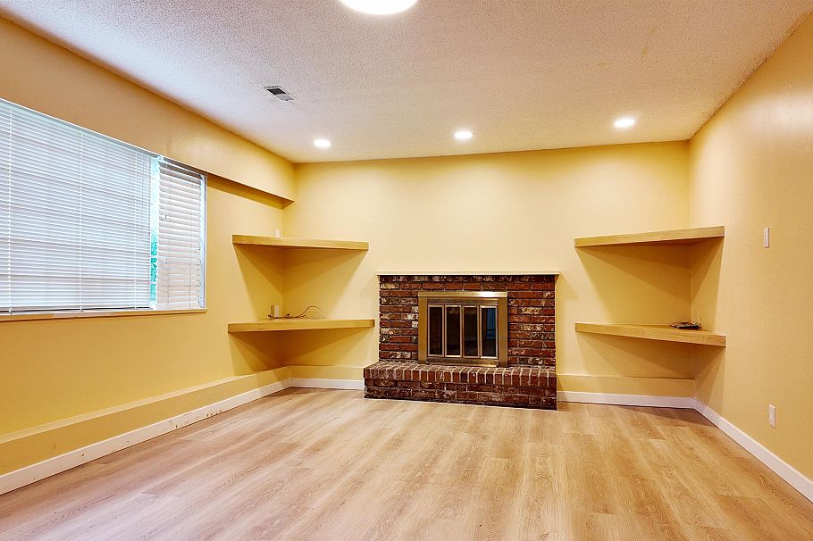 5872 Culloden Street Vancouver, BC - 4