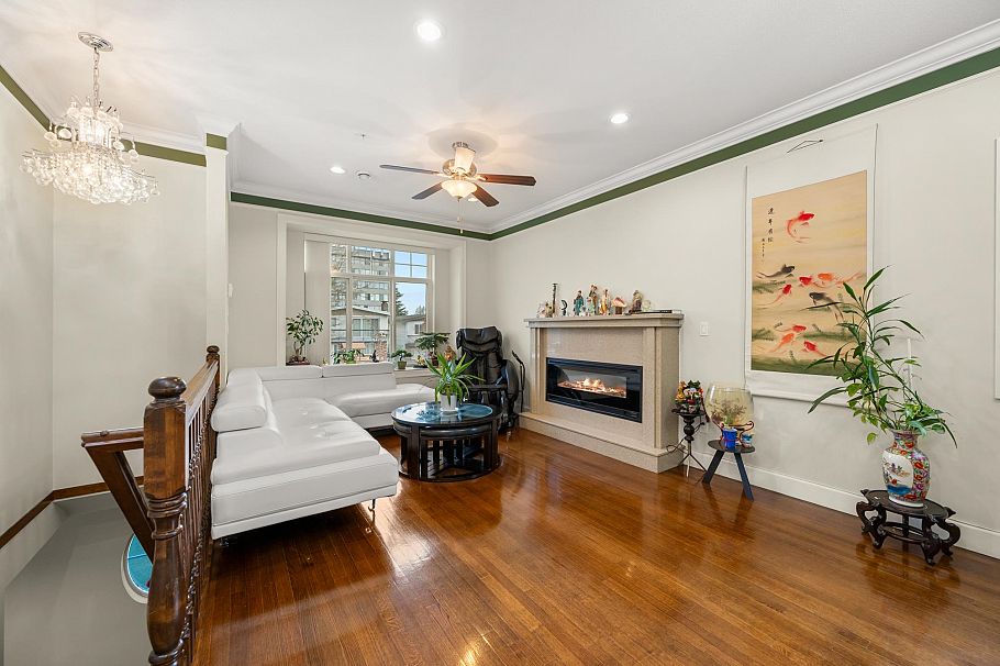 2643 E 8th Avenue Vancouver, BC - 5