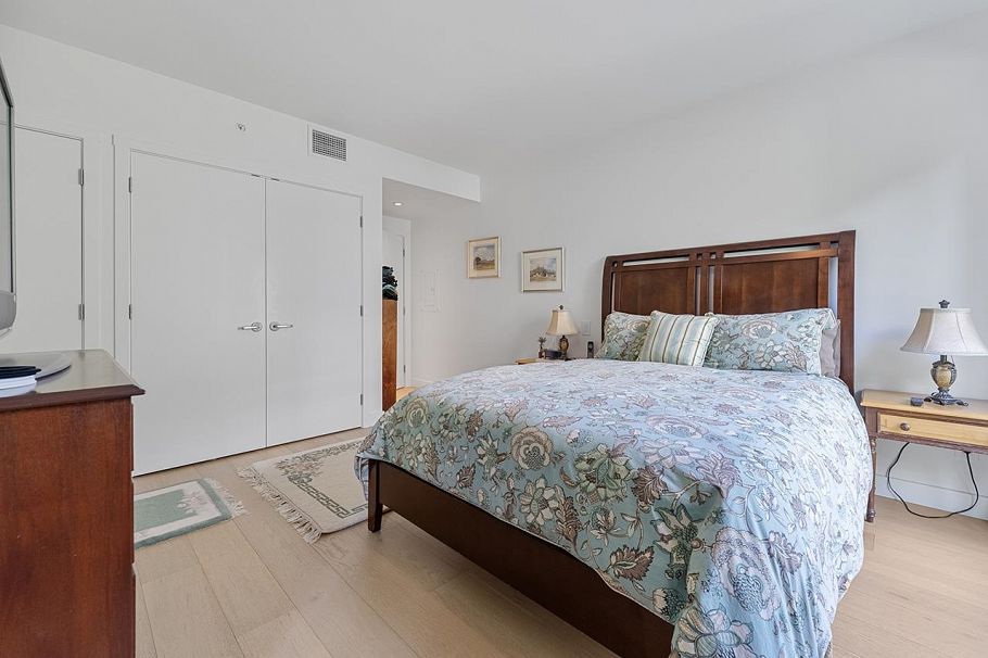 310 1571 W 57th Avenue Vancouver, BC - 27