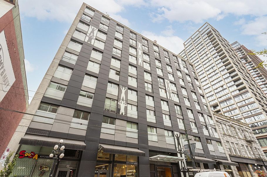 606 66 W Cordova Street Vancouver, BC - 2