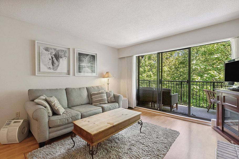 306 1385 Draycott Road North Vancouver, BC - 2