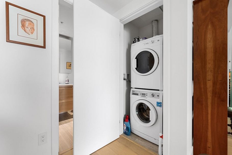 310 1571 W 57th Avenue Vancouver, BC - 18