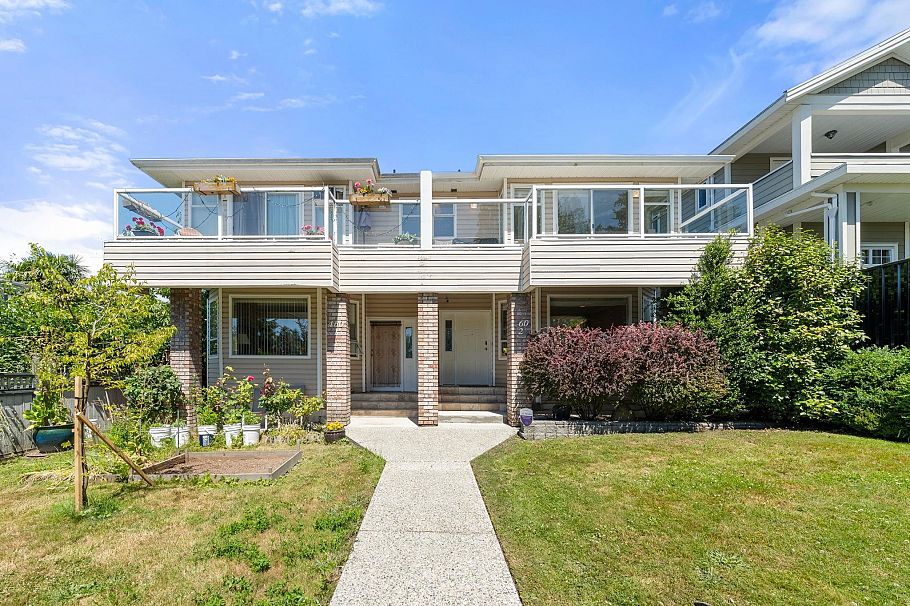 2 460 W 6th Street North Vancouver, BC - 1