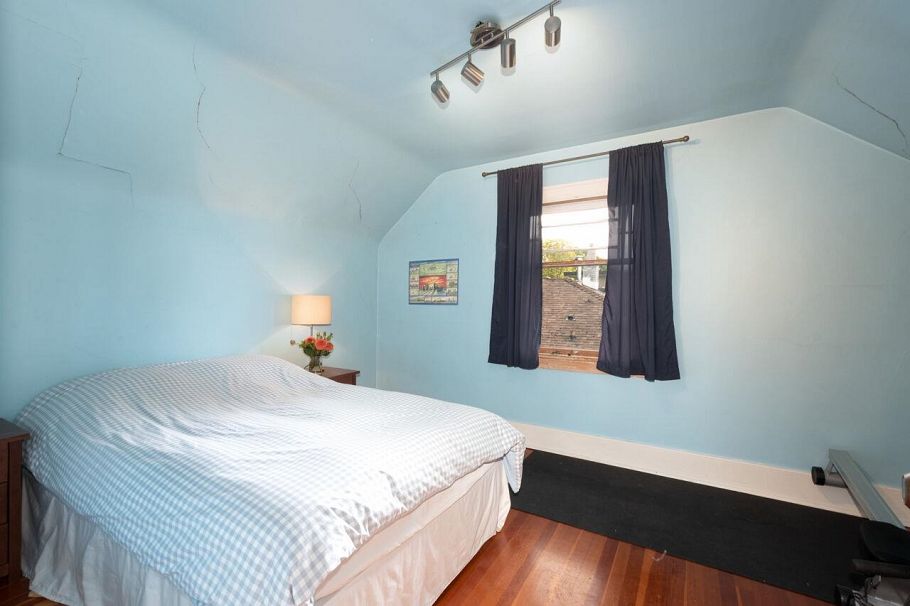 1809 Venables Street Vancouver, BC - 24