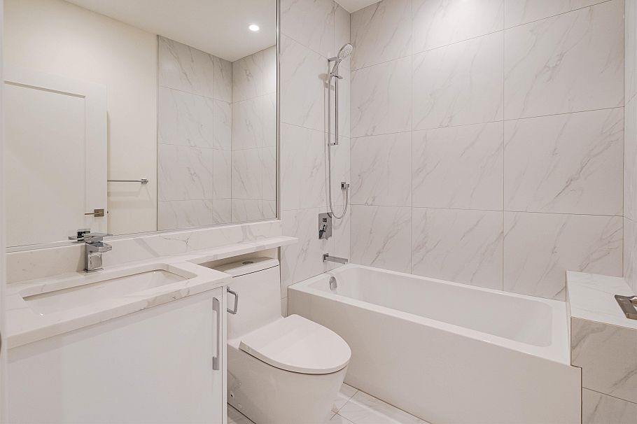 8182 Cartier Street Vancouver, BC - 17