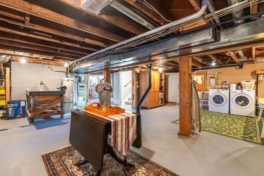 3726 W 33rd Avenue Vancouver, BC - 26