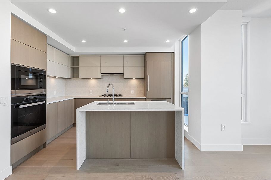 405 469 W King Edward Avenue Vancouver, BC - 13