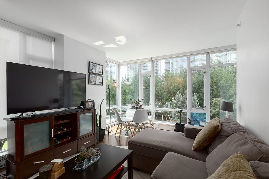 315 161 W Georgia Street Vancouver, BC - 7