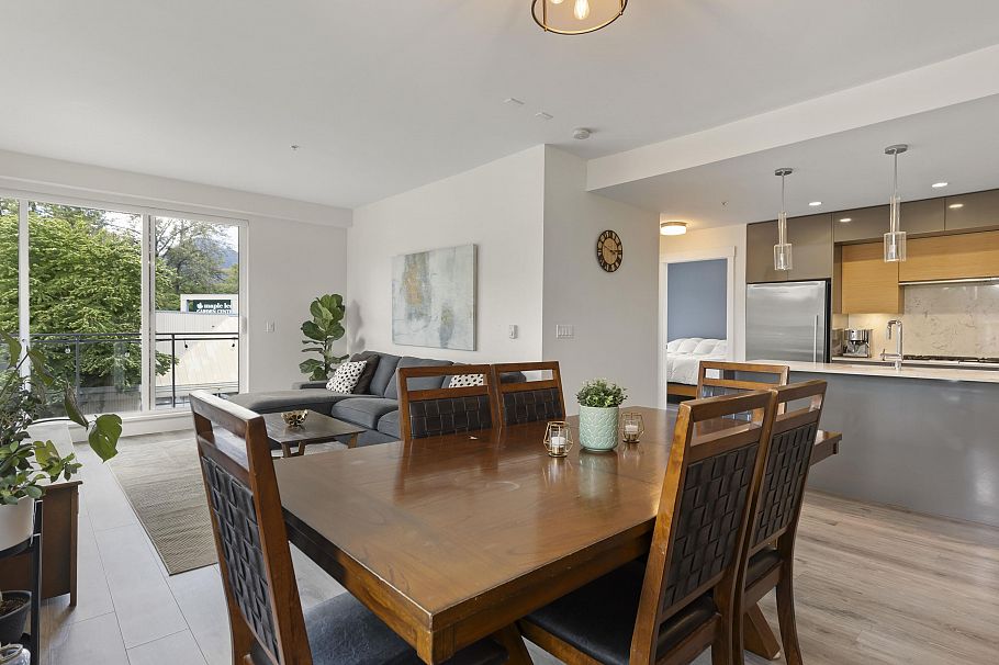 303 1327 Draycott Road North Vancouver, BC - 5