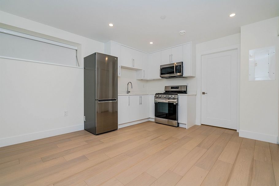 8182 Cartier Street Vancouver, BC - 21