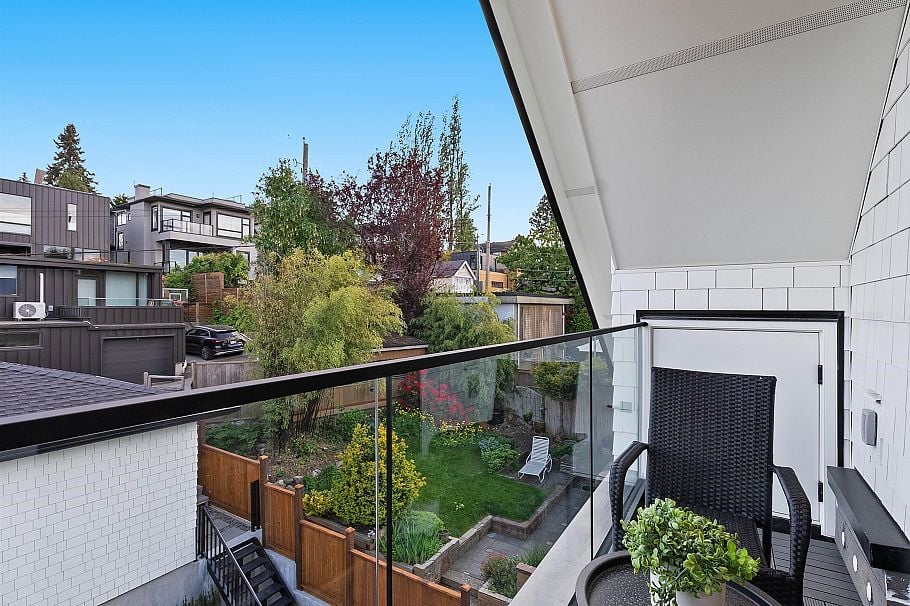 2 3536 W 14th Avenue Vancouver, BC - 20