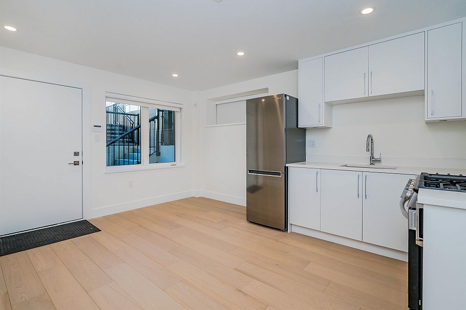 8182 Cartier Street Vancouver, BC - 24