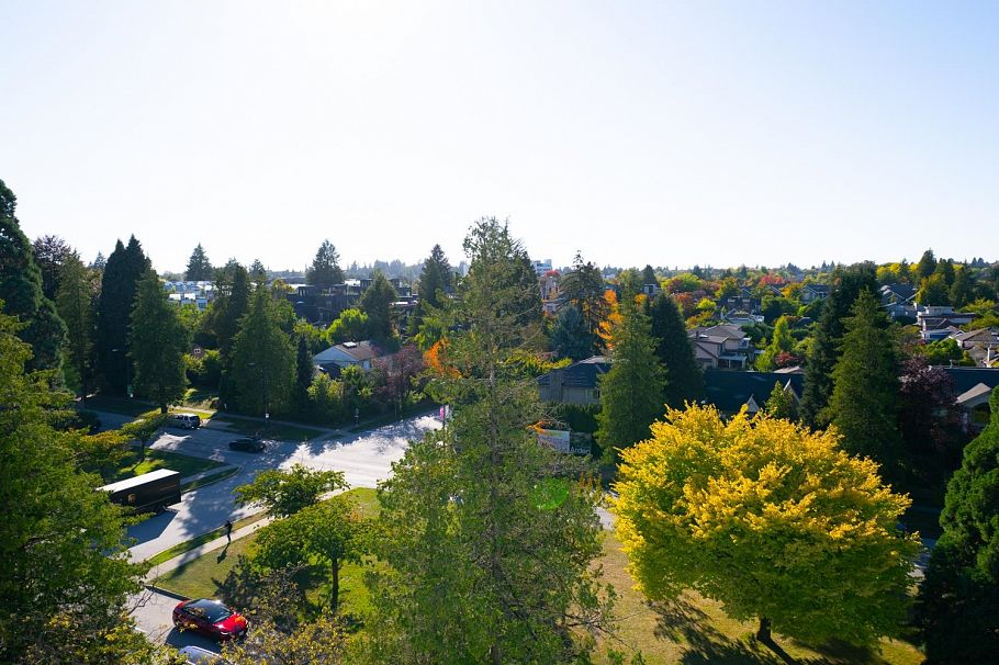 212 4240 Cambie Street Vancouver, BC - 6