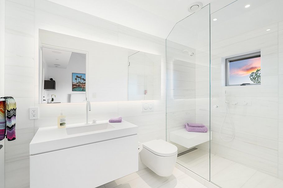 4416 W 1st Avenue Vancouver, BC - 24