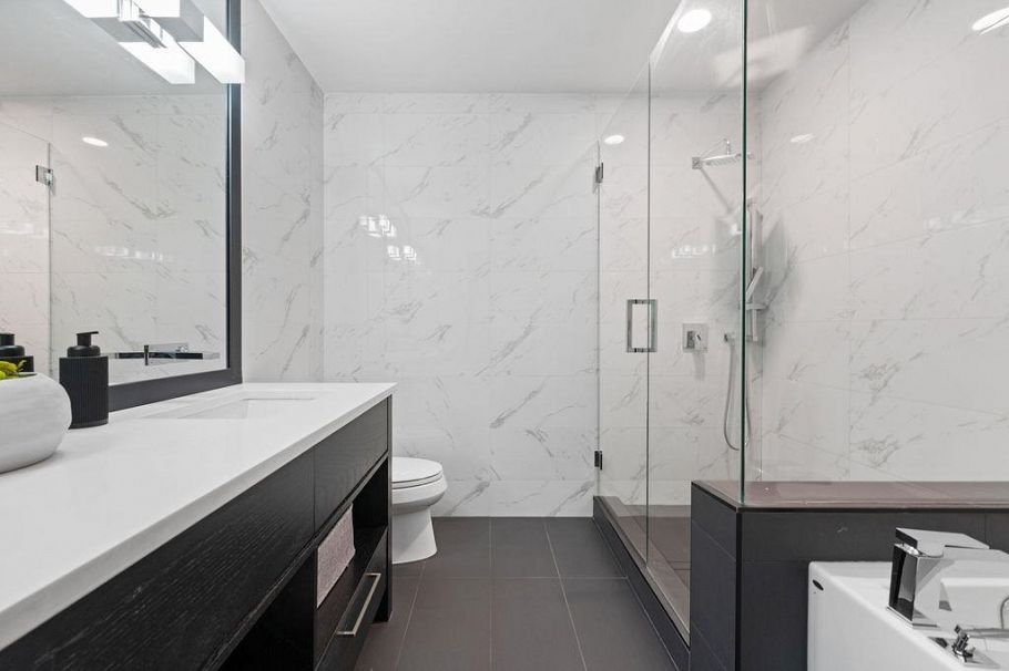 3761 Edgemont Boulevard North Vancouver, BC - 21