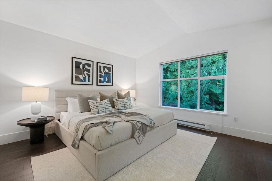 3761 Edgemont Boulevard North Vancouver, BC - 23