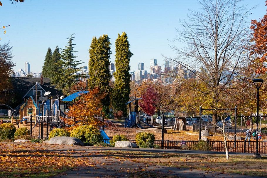 1809 Venables Street Vancouver, BC - 34