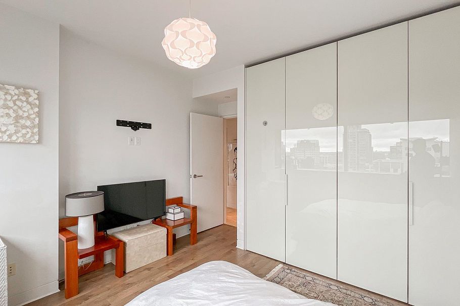 2005 838 W Hastings Street Vancouver, BC - 13