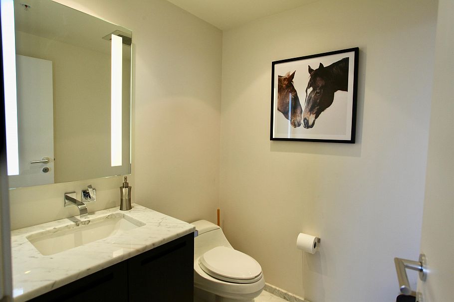 4203 1011 W Cordova Street Vancouver, BC - 10