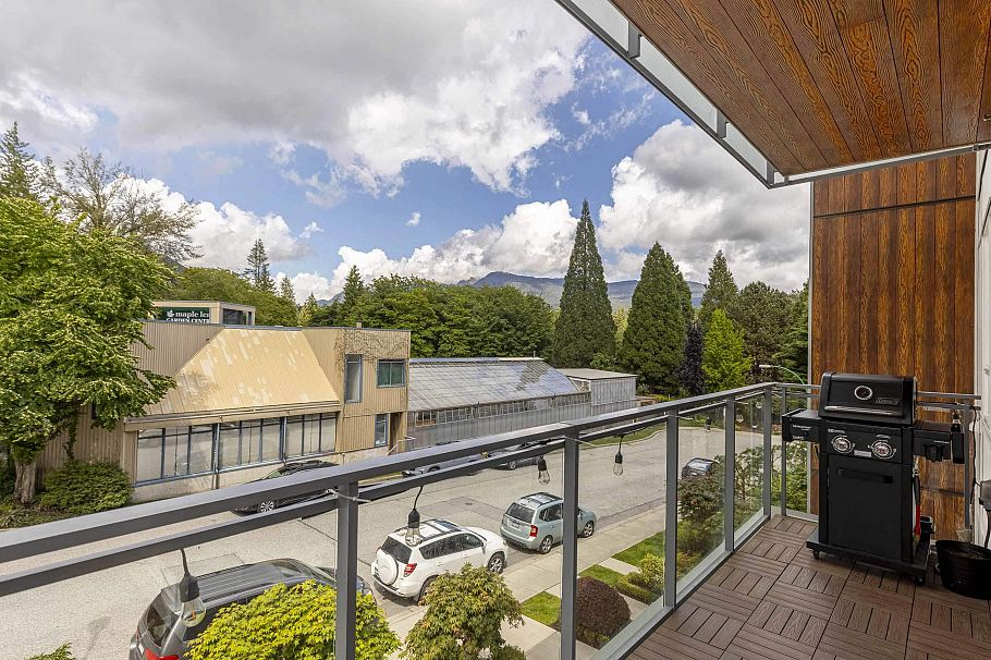 303 1327 Draycott Road North Vancouver, BC - 8