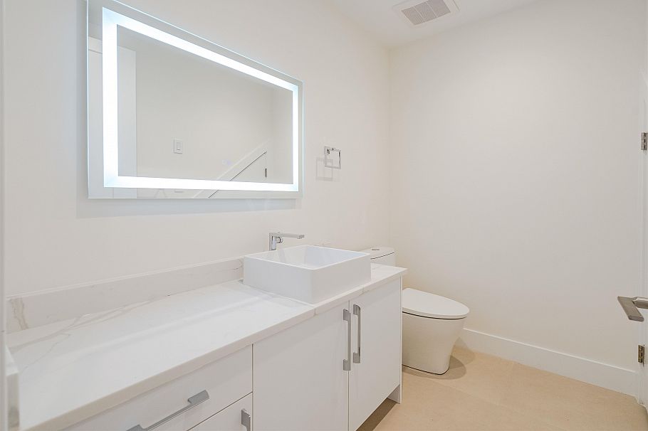 8182 Cartier Street Vancouver, BC - 20